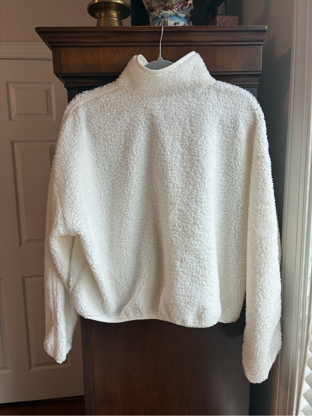 Old Navy Cloud 94 Sherpa Quarter Zip Pullover White Cozy Fleece Medium - Picture 10 of 10